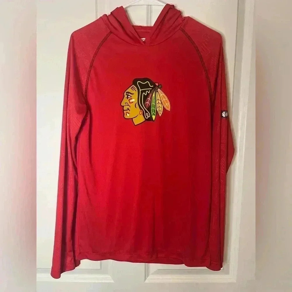 Fanatics Chicago Blackhawk’s Men’s Athletic Long Sleeve Hoodie Shirt